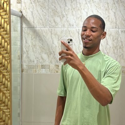 guiug__'s profile picture. malandragem é viver♦️🎲