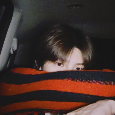 cortisparkle's profile picture. coer