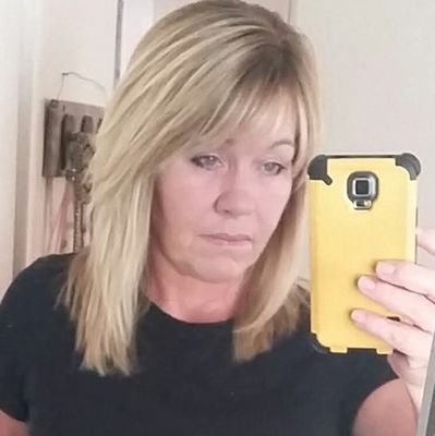 R83828Robin's profile picture. 