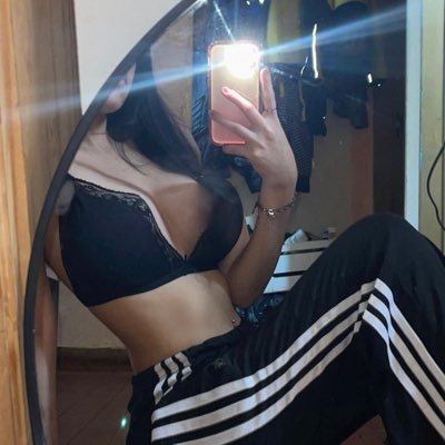 biang1rl's profile picture. 