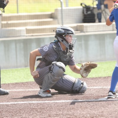 ZoeyHood2027's profile picture. Bombers Gold American 18U #13🩵Barbers Hill ‘27|C/corner|‘25 Def POY| EI #31 C |’25 State Runner Up|‘24 AFCS 14U Nat Champ| T1D Warrior| Zoeyrose02@icloud.com