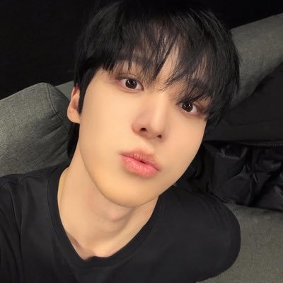 tyuzkdlin's profile picture. for #윤호 u._.u ♡ #니콜라스 𓂃 𓈒 ࣪ ˖