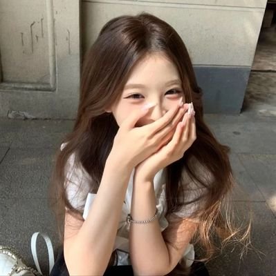 sajzau41265's profile picture. 