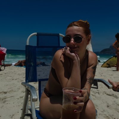 livingsmila's profile picture. ig: camilee.castro | med vet