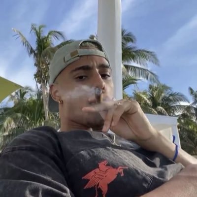 wattbutter's profile picture. blond - track 14