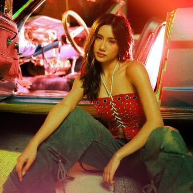 eyyLuvSheena's profile picture. BIAS ~ BINI_Sheena 🐰 BIAS wrecker ~ OT7. All ships enjoyer (sisterhood) 🌸WALO hanggang DULO🌸