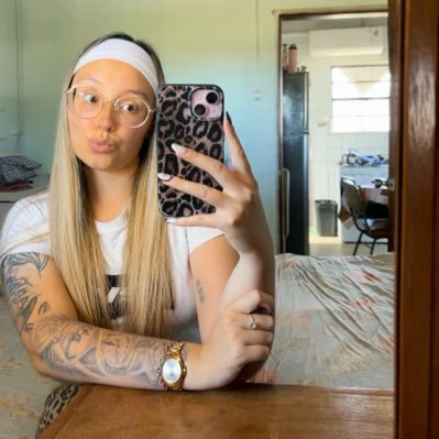 garcialoreley__'s profile picture. 