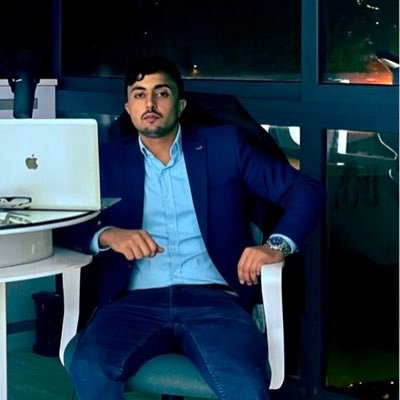 mohammedhajrati's profile picture. Building trust through clarity, strategy & smart marketing.
Founder @Battlens — Helping entrepreneurs grow with confidence.