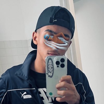 filhodokyan00's profile picture. 😇