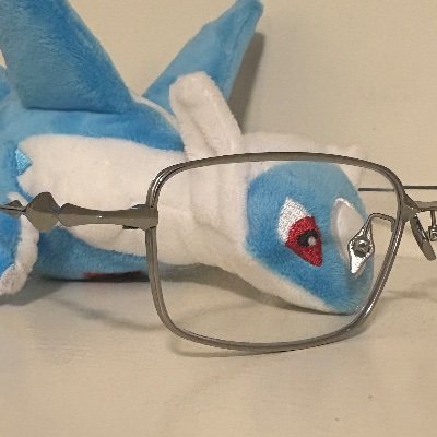 latiyosh's profile picture. 