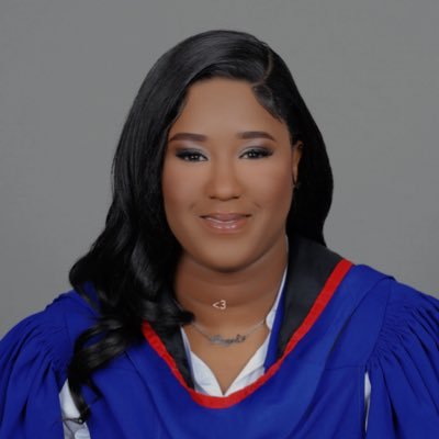 _ColouredGyrl_'s profile picture. 25’ ⚖️ UWI