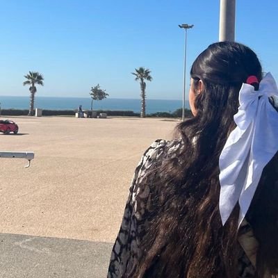 Sara_Moussdil's profile picture. لنا حياة داخلنا تختلف تمامآ عن الحياة اللتي يراها فينا الأخرون 🍁
