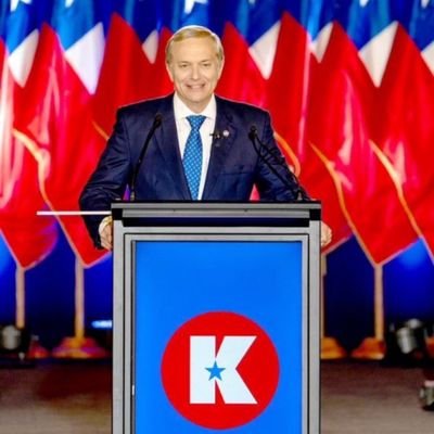 Ricardo_MolinaF's profile picture. 🇨🇱 Patriota 🇨🇱, #Naturaleza, #CDUC. Defensor de los derechos de la Clase Media. #AraucaniasinTerrorismo #AntiComunista #SoloQuedaRepublicanos