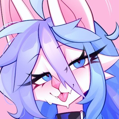 Eevsie161152's profile picture. 