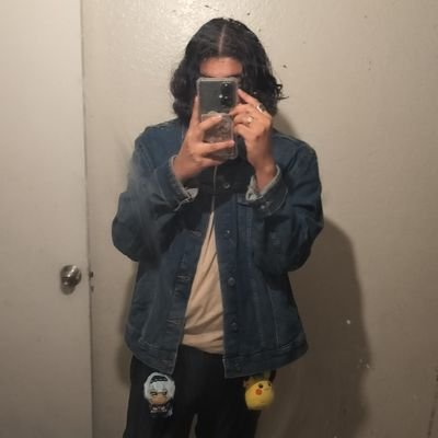 alejand11656495's profile picture. eula's #1 husband 🤞🏼🩵