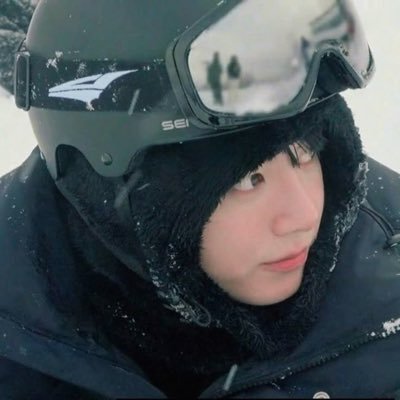 jikookrawr's profile picture. BTS slow collector • apobangpo • taekook