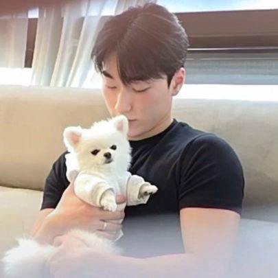 nekomiar's profile picture. - 𝖄𝖔𝖚 𝖐𝖓𝖔𝖜 𝖒𝖞 𝖍𝖊𝖆𝖗𝖙 𝖇𝖊𝖑𝖔𝖓𝖌𝖘 𝖙𝖔 𝖞𝖔𝖚...✰ 
- 𝑀𝑢𝑙𝑡𝑖𝑓𝑎𝑛𝑑𝑜𝑚