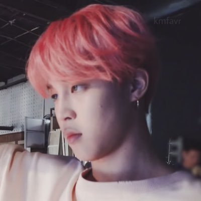 i2weezer's profile picture. ⠀⠀⠀⠀