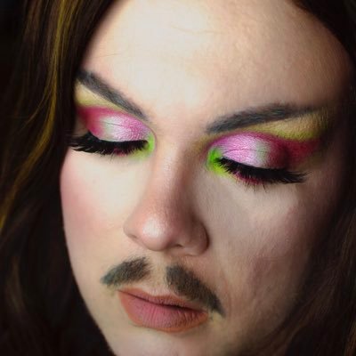BlendBeast's profile picture. Creator of the Underlip Blend  👑Instagram: blendbeast 💛YouTube: BlendBeast 🖤TikTok: BlendBeast 🧡 Business Inquiry: adam@blendbeast.com ♥️ 👑  he/him