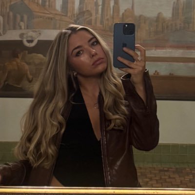 _slammah's profile picture. art director + designer