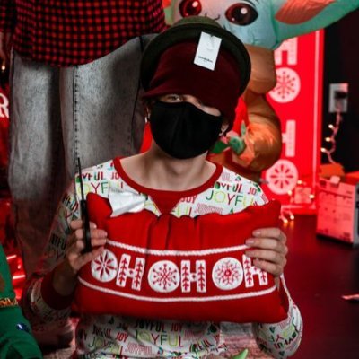 dailysranboo's profile picture. Daily photos of Ranboo | New Photo Daily @ 12PM EST