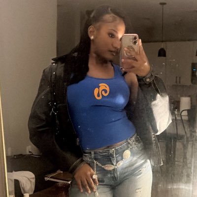 i_am_wvrthy's profile picture. ✨ Merely here to express, not impress✨certified flower girl💐