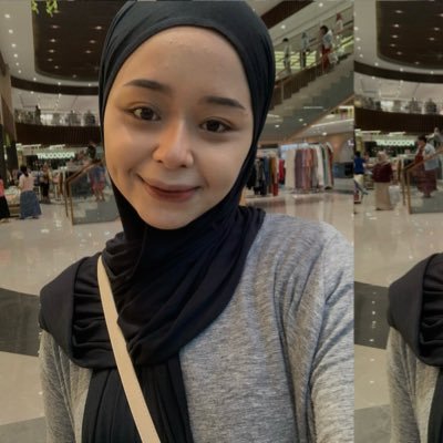 agesty___'s profile picture. ENFJ-T — aku suka baca buku, dimsum mentai, dan air putih | sudah punya suami