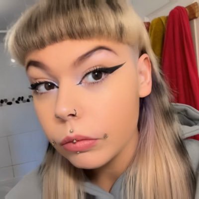 camillerno_'s profile picture. Fan de Tokio Hotel depuis 2006