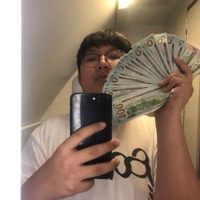 maxwinlocks's profile picture. TOP 1% Capper 🐐l Post all my plays in my FREE Discord Server l STRAIGHT BET 👑