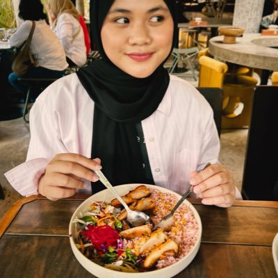 ajeyly's profile picture. yappers