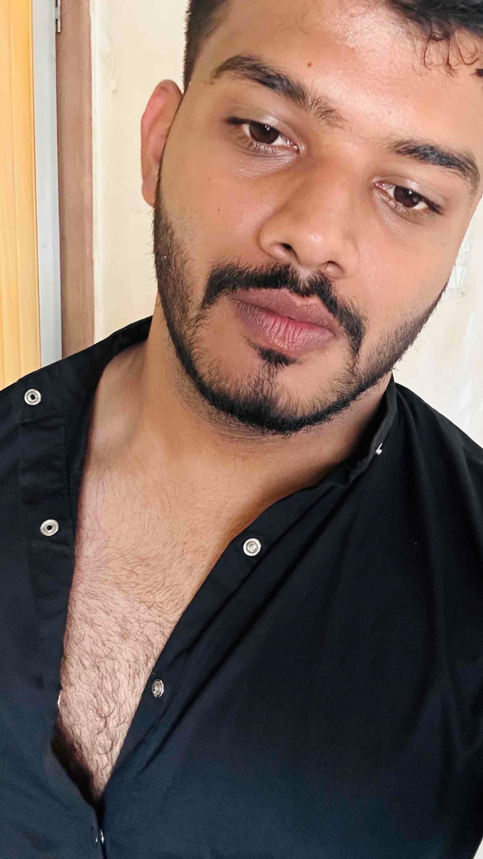 Shreyasarc6's profile picture. 