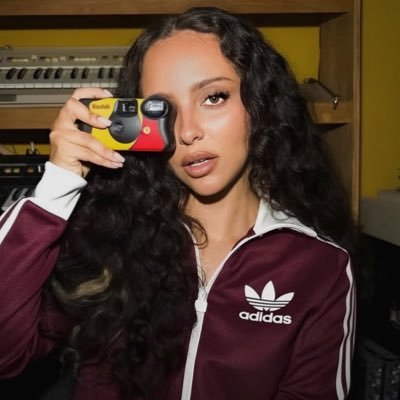 witchesonfilm's profile picture. ⠀⠀⠀⠀ ⠀⠀ ⋆ ⠀⠀⠀ they whisper in the hallway, ⠀⠀⠀⠀ ⠀⠀⠀⠀ ⠀⠀⠀⠀ ⠀⠀⠀⠀ ⠀ ⠀ ⠀⠀⠀⠀ ⠀⠀she's a bad bad girl 🏹⠀⠀ ⠀⠀⠀⠀ ⠀⠀ ⠀⠀⠀⠀ ⠀⠀⠀⠀ ⠀ ⠀⠀⠀⠀ ⠀⠀ ⠀⠀⠀⠀ ⠀⠀ ⠀⠀⠀⠀ ⠀⠀