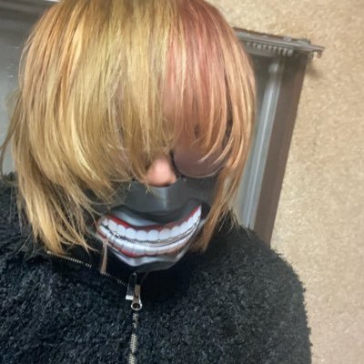 fushiginaniwa's profile picture. 籠島雫 aka Mapeto MC Trackmaker ニコ生主やってます 生配信と音楽の二刀流　IDMとAbstract HipHopの民 富野信者 プロレスファン リンクから音源きけます　引きこもり脱出したい@StreamerRecords副主催