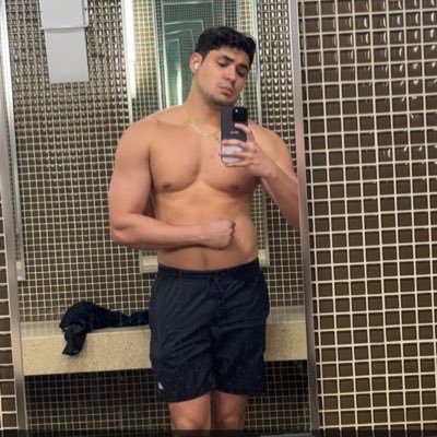 ripcio_'s profile picture. 