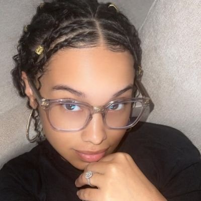 __Nanccy's profile picture. Parody account