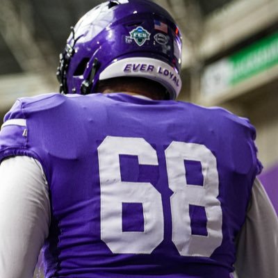 GracenDGruver's profile picture. |BIG ATH|@moorelion_fb Alum|#C4Family|#TMRollsDeep| Oline @UNIfootball 🐈‍⬛ #OLP