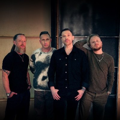 Shinedown's profile picture. New single “SEARCHLIGHT” out now! 🔦
https://t.co/qt36TL4qOz