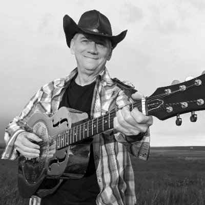 kingerkingmusic's profile picture. Calgary lifer. 40 years of basement tape → 2026 vault opens. 3 cult albums, 38 remastered tracks, every note played alone since 1985. Folk-rock/alt-country/prog