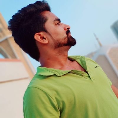 MohdShuaib50815's profile picture. आवाज़ हूँ उन लोगों की जो खामोश हैं| न्यूज़ राजनीति और क्रिकेट पर सीधा वार।।