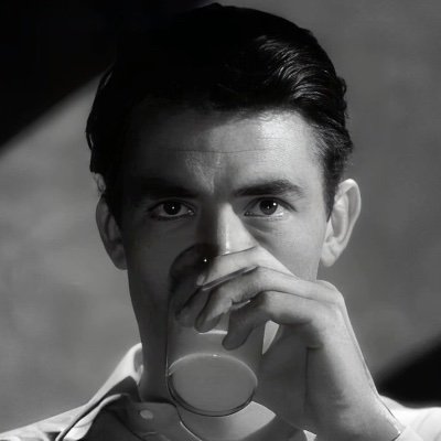 tkamockingbrd's profile picture. 🦇🚬🎞️
eighteen he/him
I like stobotnik and roller coasters (CC: 74)