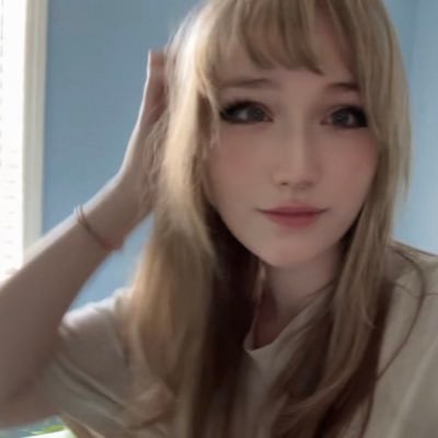 catnipchip3's profile picture. 21❤︎₊ ⊹