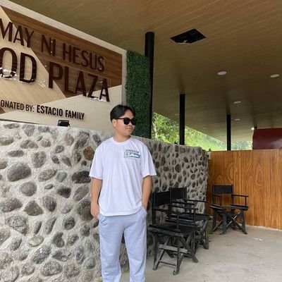 JaynardPuk83129's profile picture. 