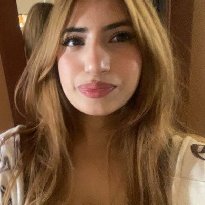 RIA47599979's profile picture. Obsessed with shiny things & real men. No fee‑begging  — only serious subs who know their place /18 | Findom