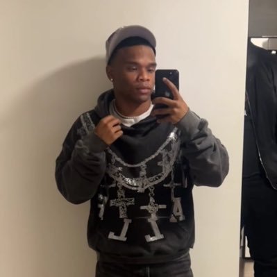 pinoycapalot's profile picture. 🇵🇭🖤scsu✨ ig:ronnie329g