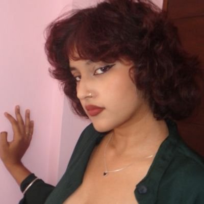 kittyvrooom's profile picture. gods silliest monkey