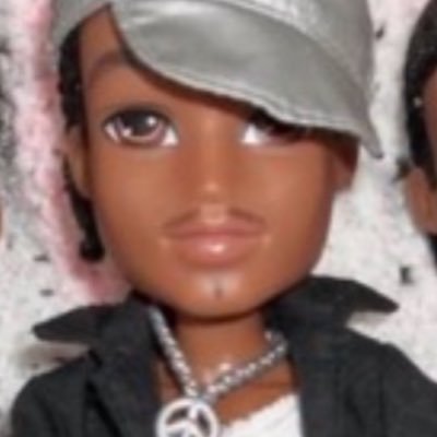 ITboykal's profile picture. it boy with a questionable online presence🤓