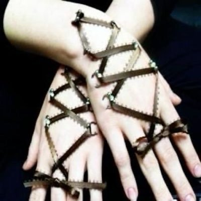 noheartlikehers's profile picture. 