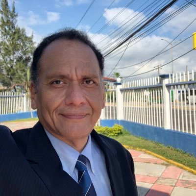 OivaresRafael's profile picture. Docente.