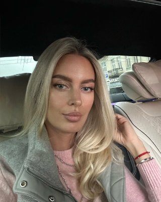 SvetlanaBelo1va's profile picture. Cars are freedom, golf is my rhythm, and reading is my center.