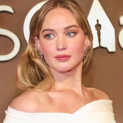 jlawngomez's profile picture. jennifer lawrence oscar winner (2013) - die my love nos cinemas do brasil dia 27 de novembro!!